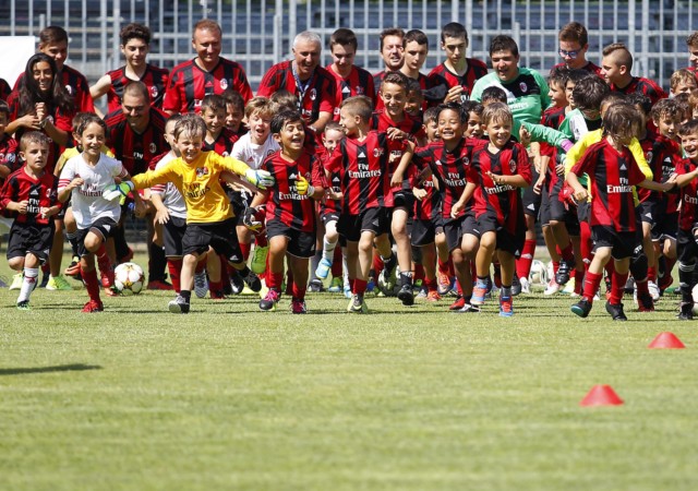 Foto LaPresse - Spada
07 Luglio 2017 -  Centro Sportivo”M. Casadei”  Milano - Cimiano (Italia) - 
Milan Junior Camp
Sport Calcio
Nella foto:  Milan Junior Camp

Photo LaPresse - Spada
July 07, 2017 Centro Sportivo”M. Casadei”  Milano - Cimiano (Italia)
Sport Soccer
Milan Junior Camp
In the pic: Milan Junior Camp